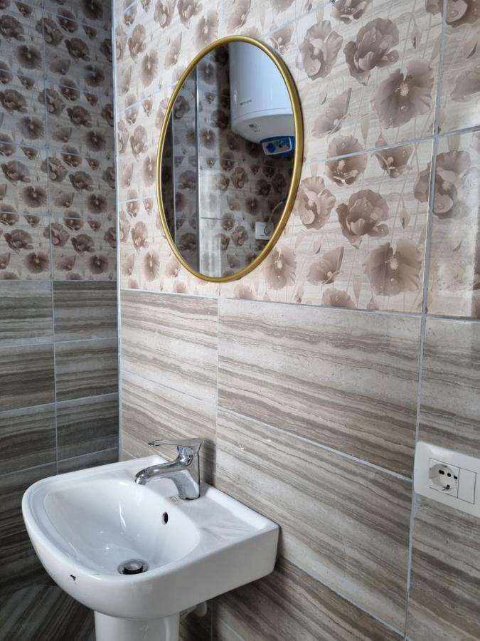 شقة New Modern Studio In Central تيرانا المظهر الخارجي الصورة